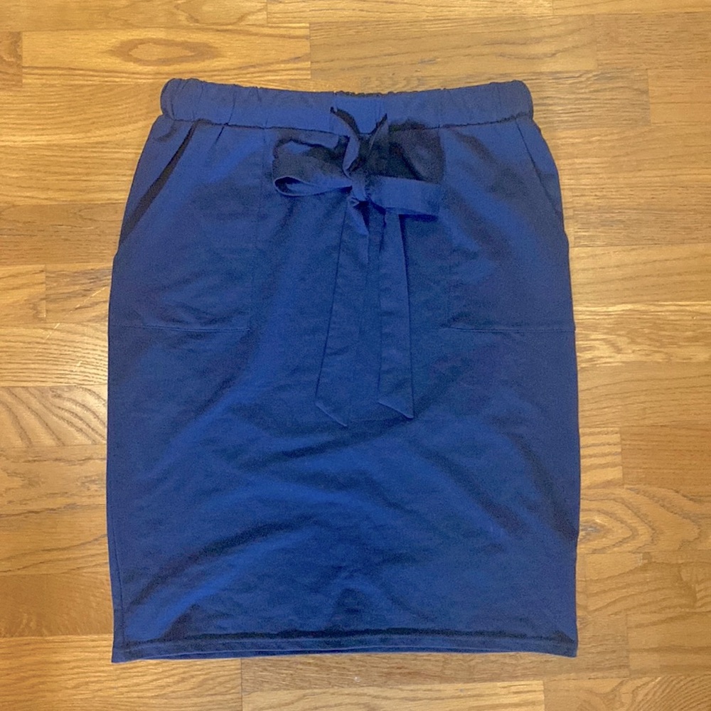 Piper and Scoot Navy Knee Length Skirt